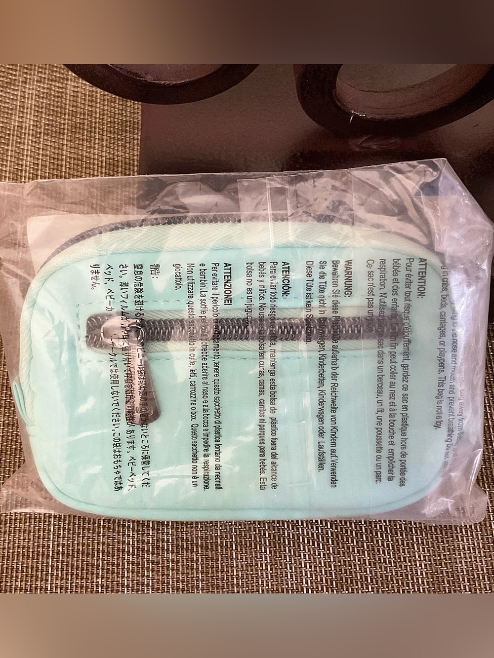 Lug Barrel CloudGo Zip Wallet. Aquamarine. NWT - Picture 8 of 8